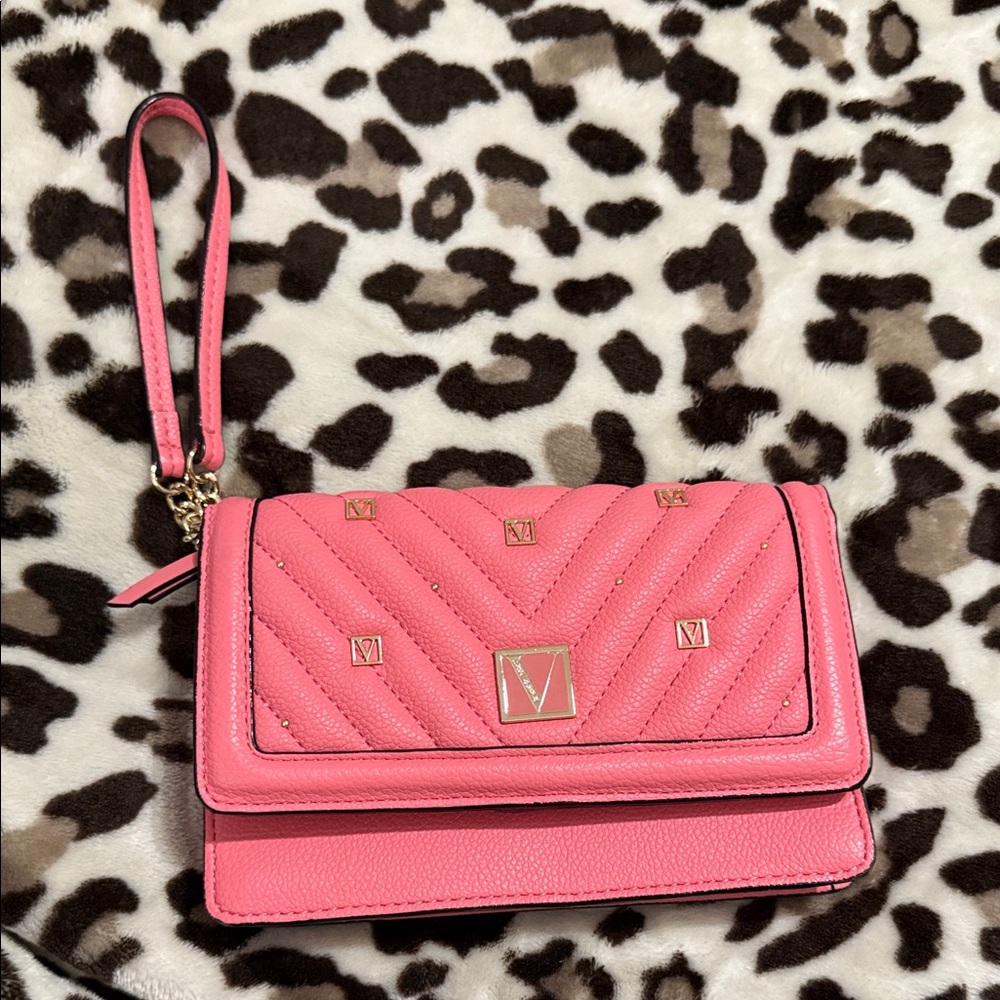 Victoria's Secret Pink Quilted Wristlet